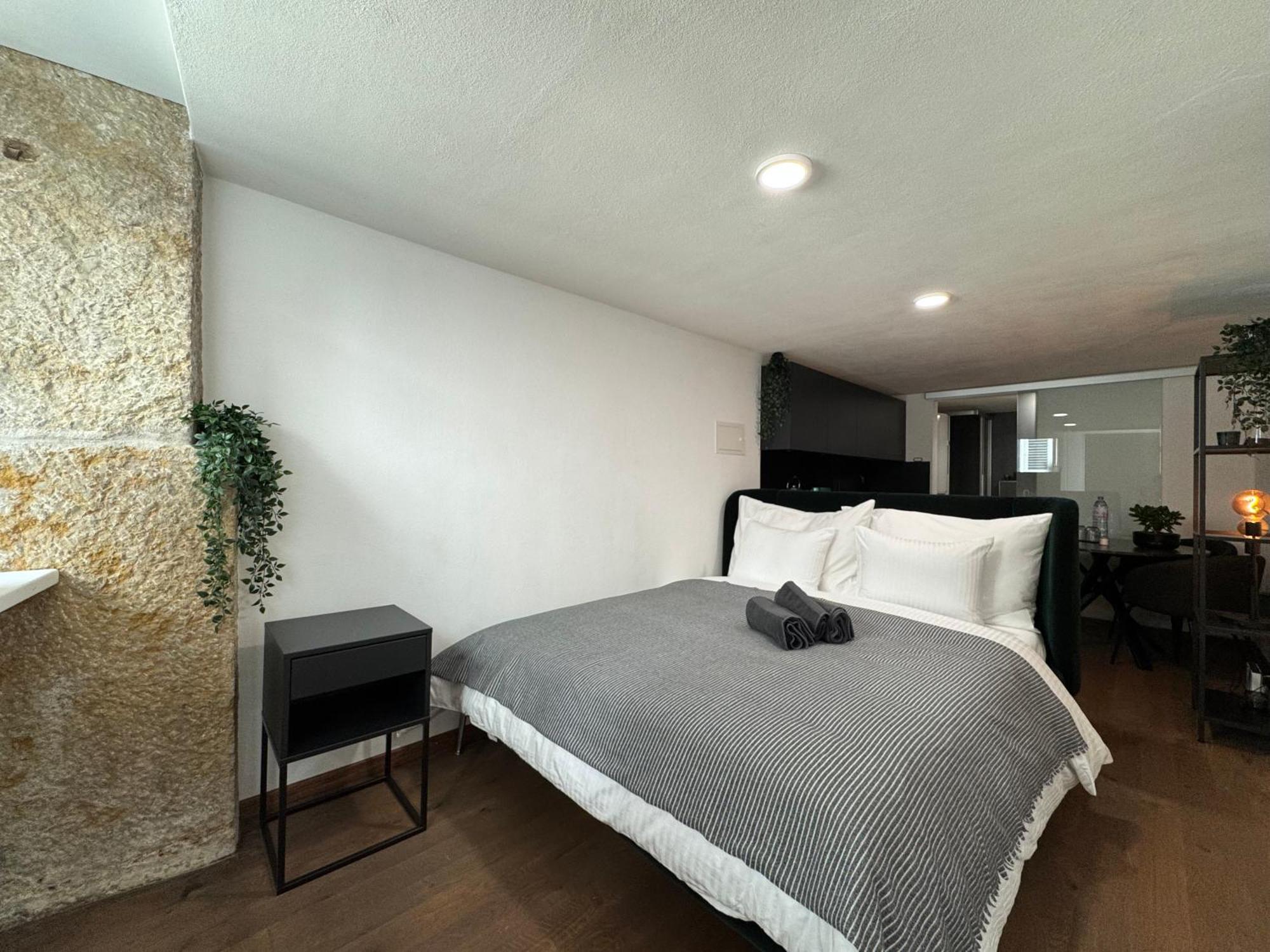 Appartement Au Rez-De-Chaussee En Vieille Ville De Porrentruy Buitenkant foto